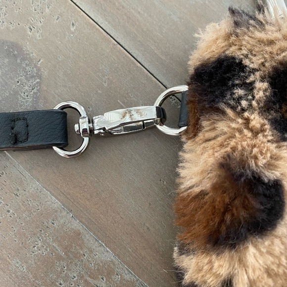 Target Wild Fable Tan Brown Animal Print Large Oversized Wristlet Purse - Picture 2 of 4